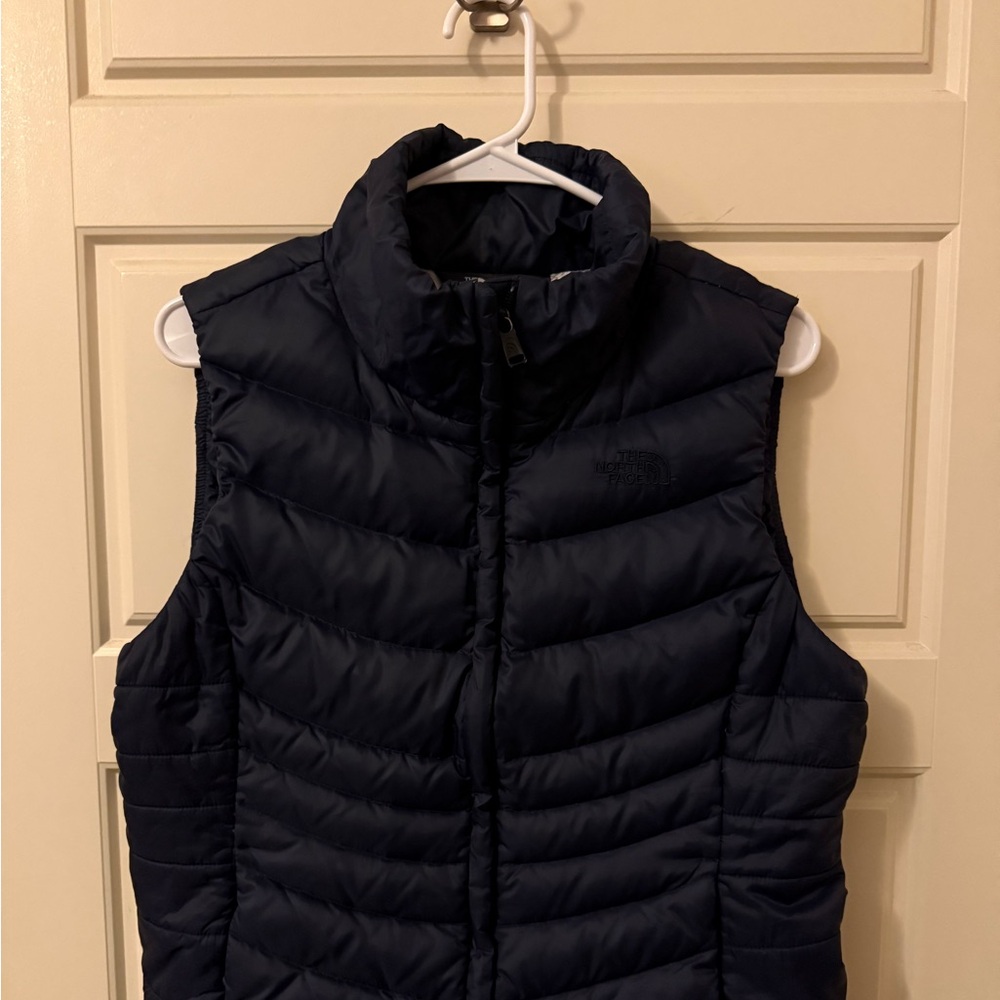 The North Face Women's Navy Puffer Vest